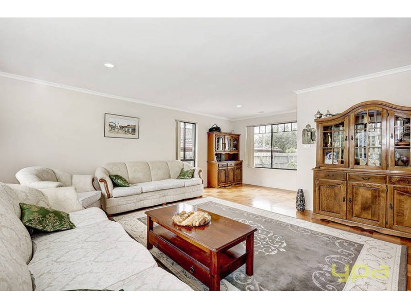 31 Kenswick Drive, Hillside VIC 3037