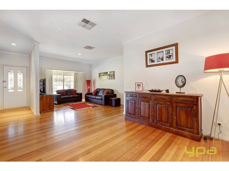 13 Yiota Place, Sydenham VIC 3037