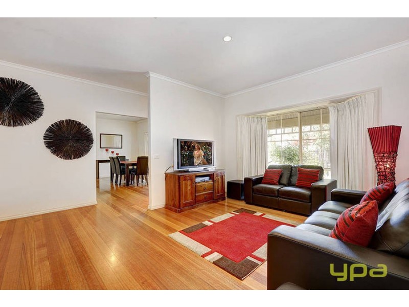 13 Yiota Place, Sydenham VIC 3037