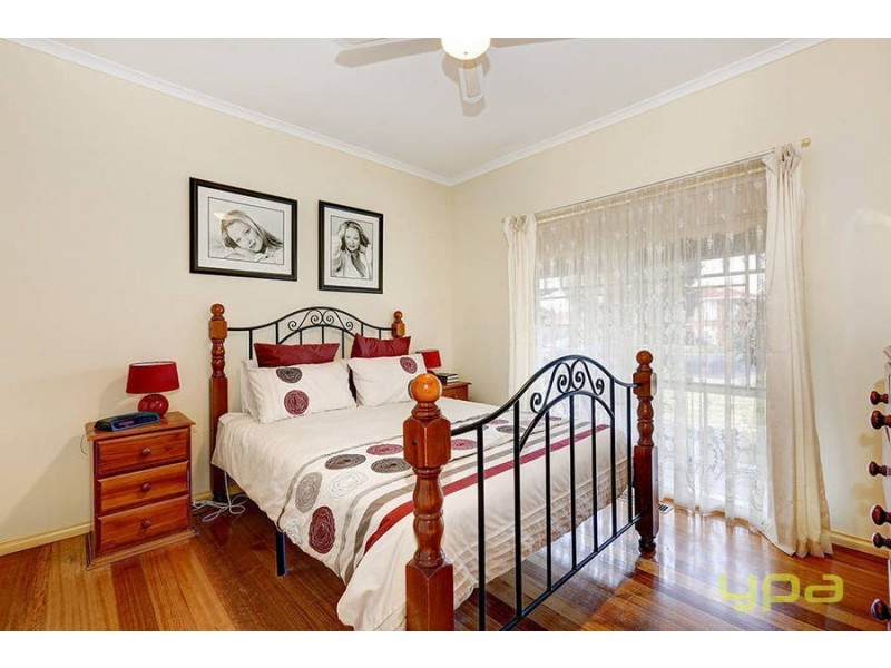 13 Yiota Place, Sydenham VIC 3037