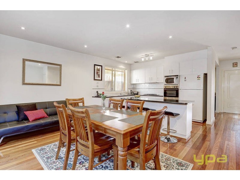 28 Ruben Drive, Sydenham VIC 3037