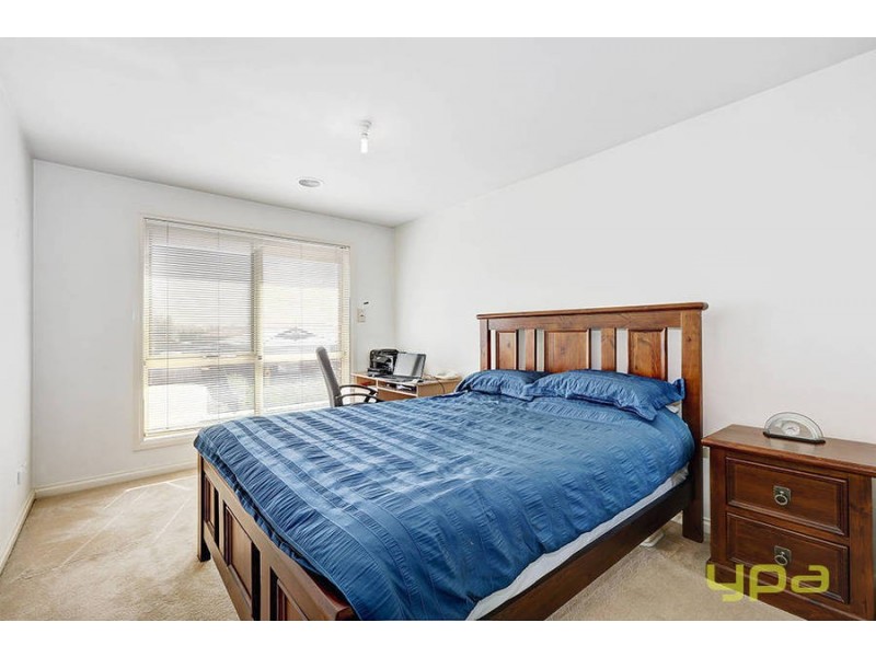 28 Ruben Drive, Sydenham VIC 3037