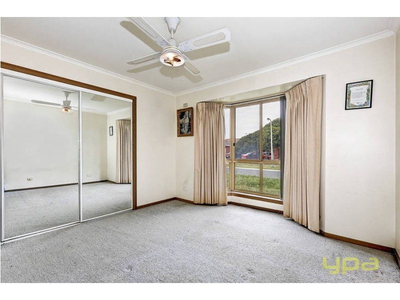 2/29 Roseberry Avenue, Keilor Downs VIC 3038