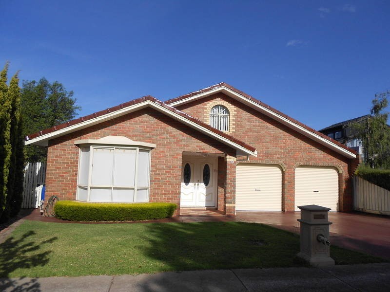 10 Milas Court, Keilor Downs VIC 3038