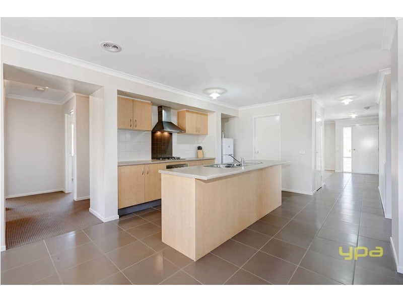 23 Cavanagh Terrace, Taylors Hill VIC 3037