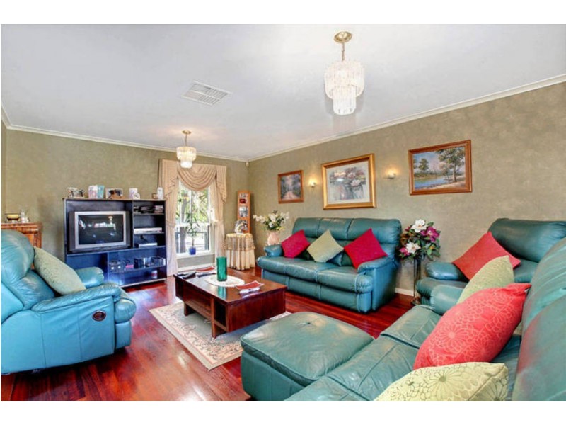 22 Penzance Place, Sydenham VIC 3037