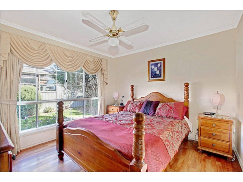 22 Penzance Place, Sydenham VIC 3037