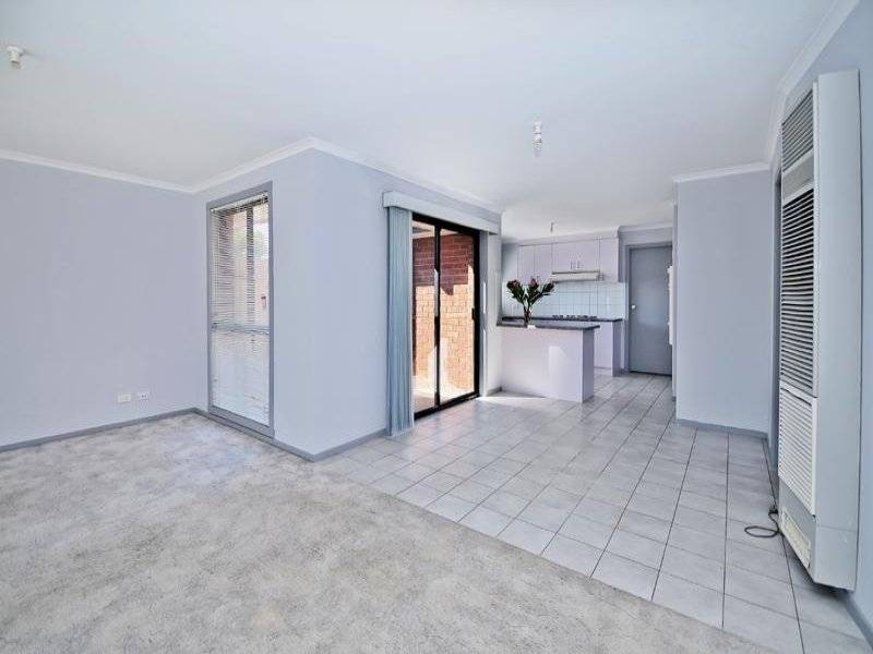 14 Prior Court, Delahey VIC 3037