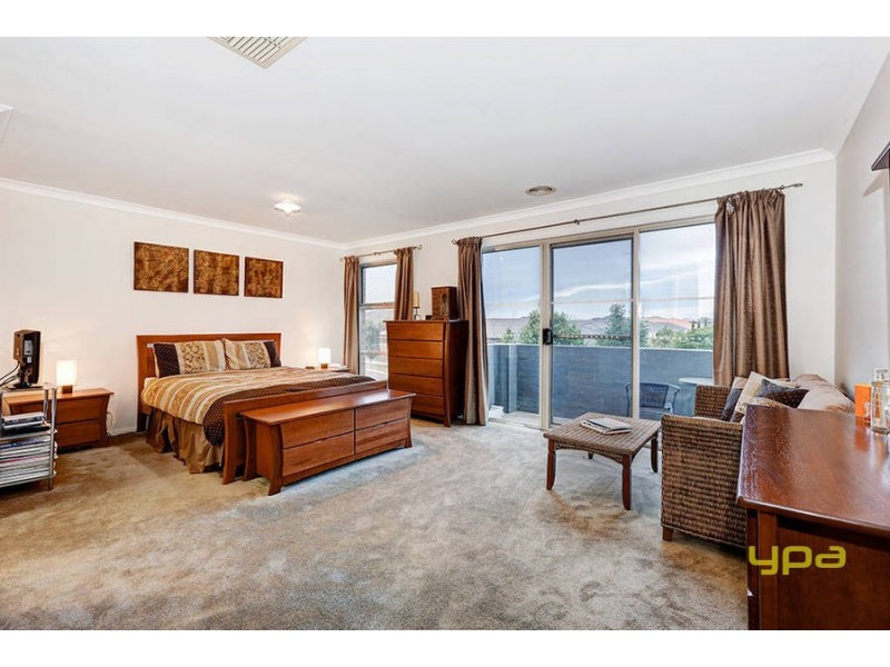 49 Addicott Way, Taylors Hill VIC 3037