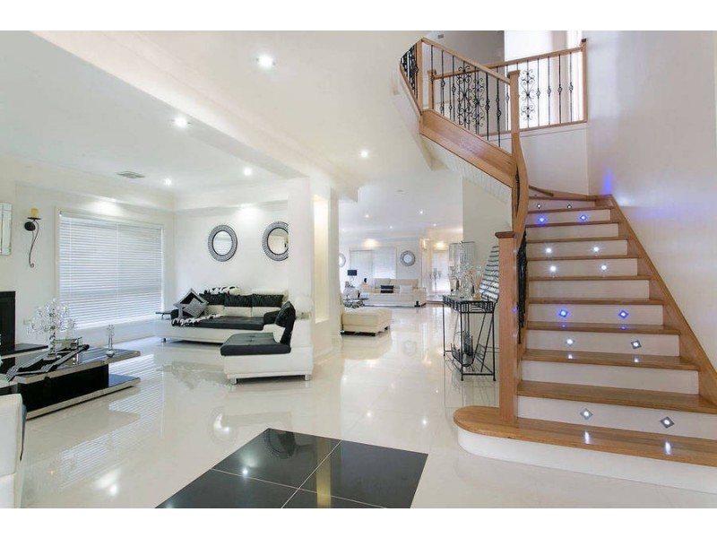 54 Stenson Road, Kealba VIC 3021