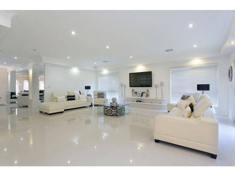 54 Stenson Road, Kealba VIC 3021