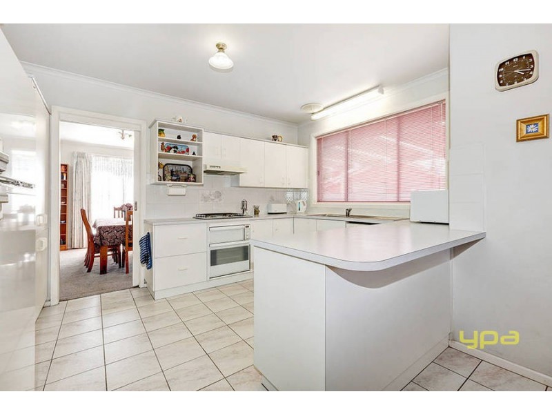 6 Strahan Court, Keilor Downs VIC 3038