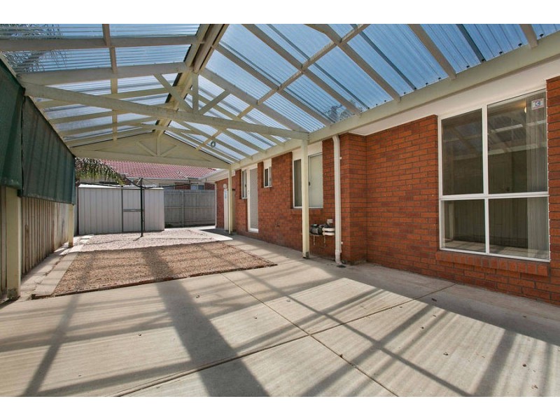 1 Munjong Place, Delahey VIC 3037