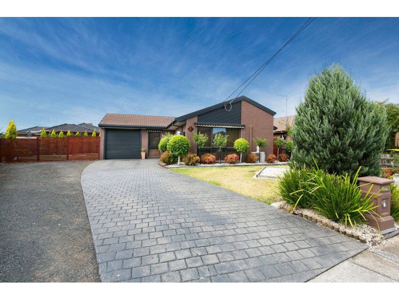 4 Glenbar Court, Kealba VIC 3021