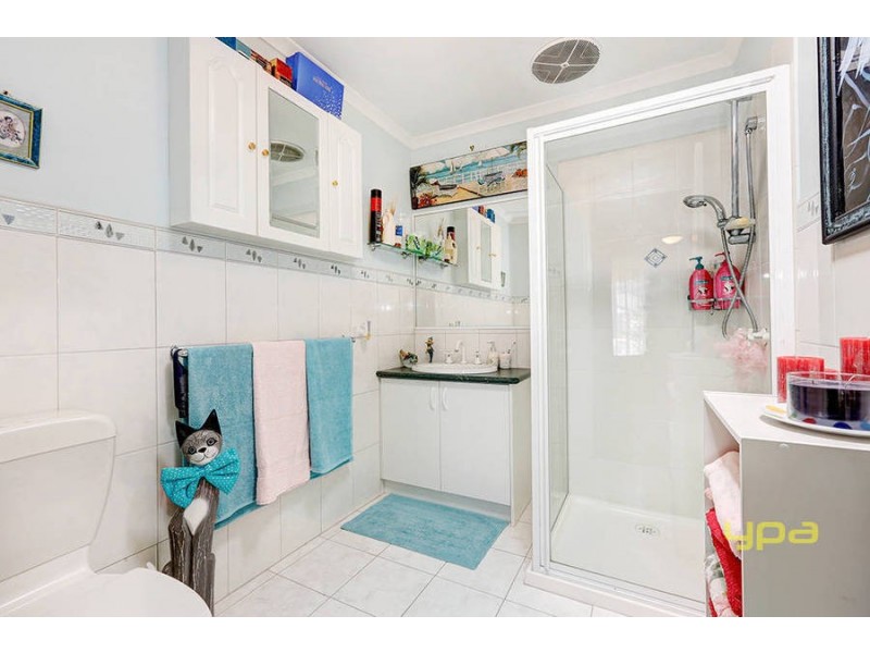 2/6 Timele Drive, Hillside VIC 3037