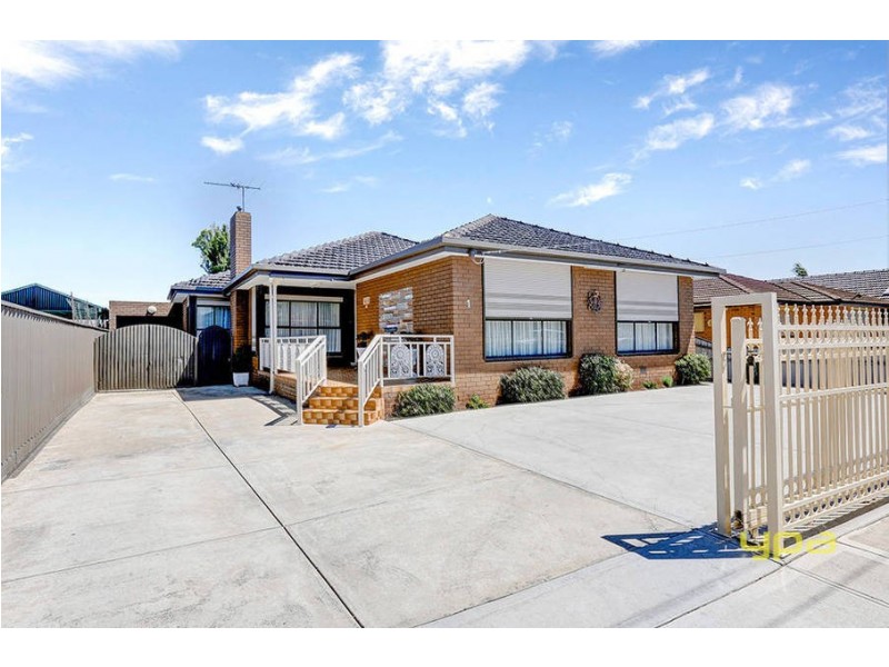 1 Tania Street, Sunshine North VIC 3020