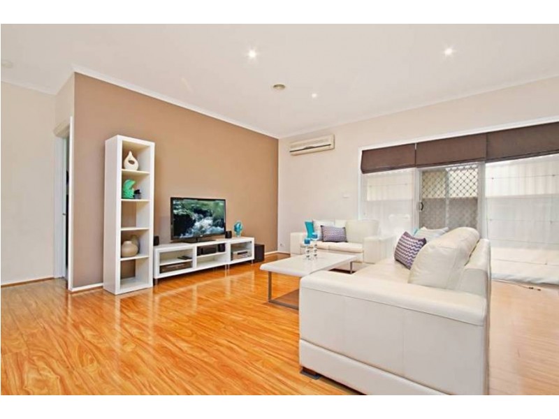 4 Adina Place, Delahey VIC 3037