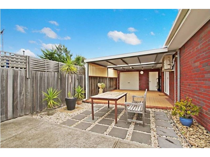 4 Adina Place, Delahey VIC 3037