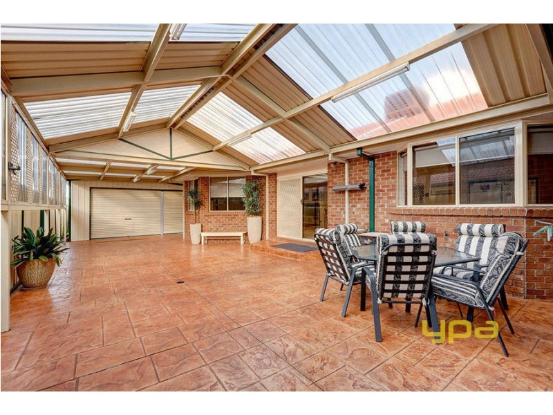 97 Delbridge Drive, Sydenham VIC 3037