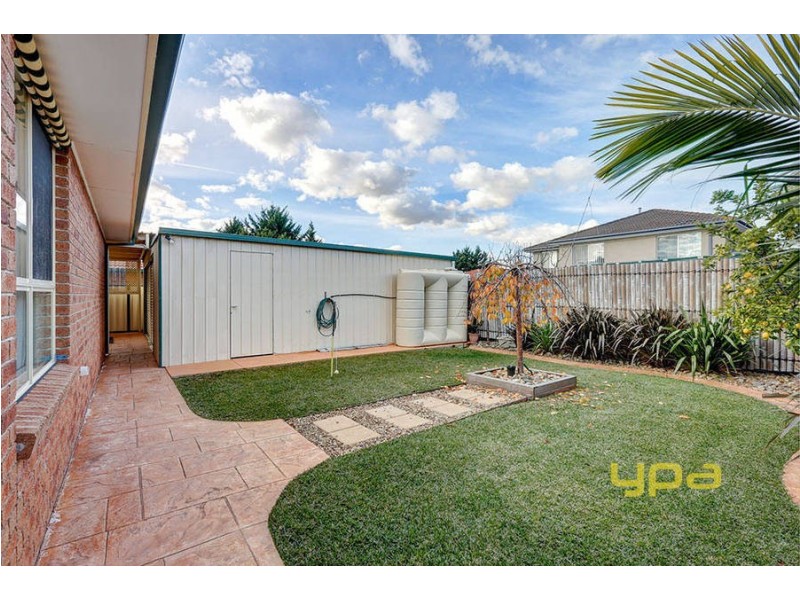 97 Delbridge Drive, Sydenham VIC 3037