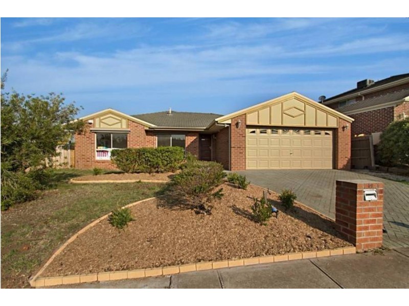 82 Glenbruar Drive, Hillside VIC 3037