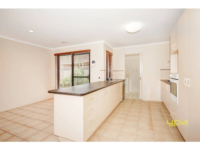 7 Wareham Court, Hillside VIC 3037