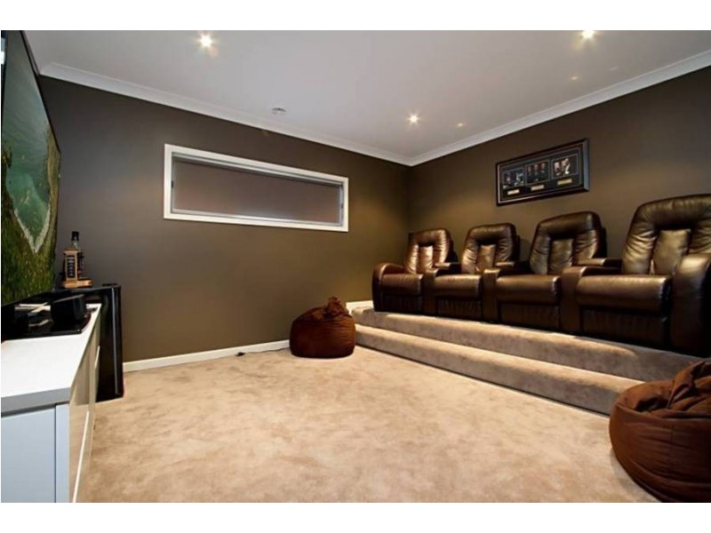 5  Kinetic Avenue, Hillside VIC 3037