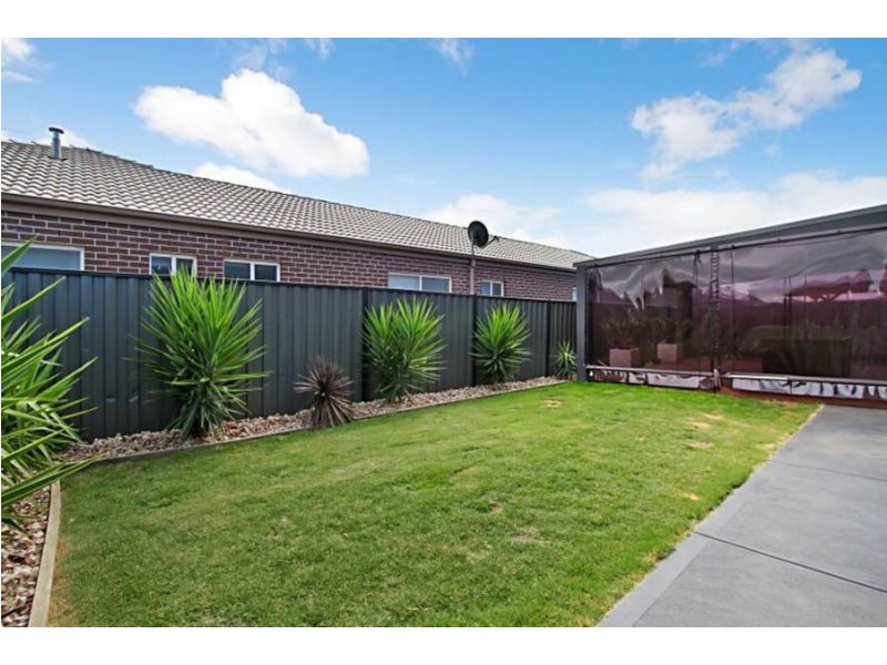 5  Kinetic Avenue, Hillside VIC 3037