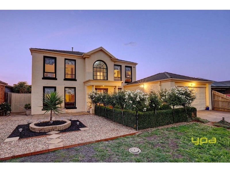 9 Rockwood Place, Hillside VIC 3037