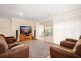 8 Mark Drive, Hillside VIC 3037