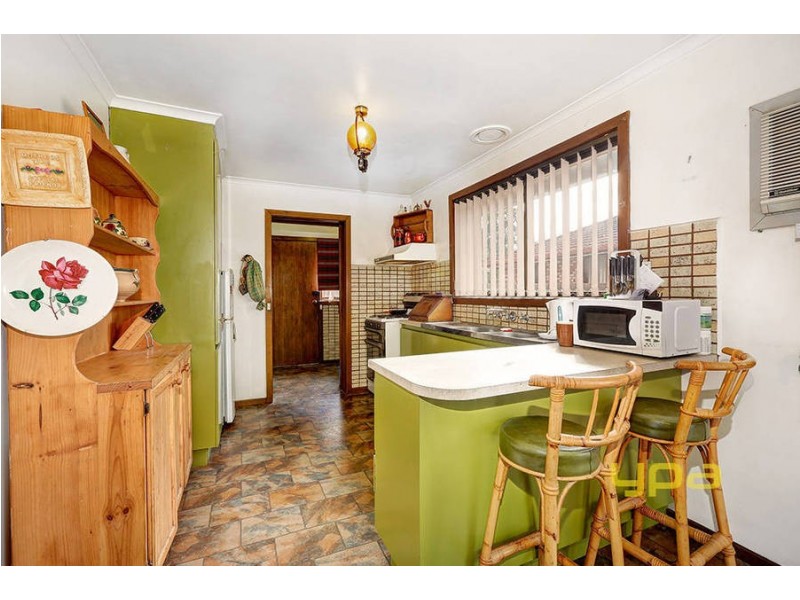 61 Dongola Road, Keilor Downs VIC 3038