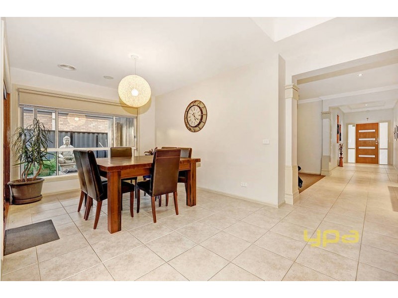 67 Domain Drive, Hillside VIC 3037