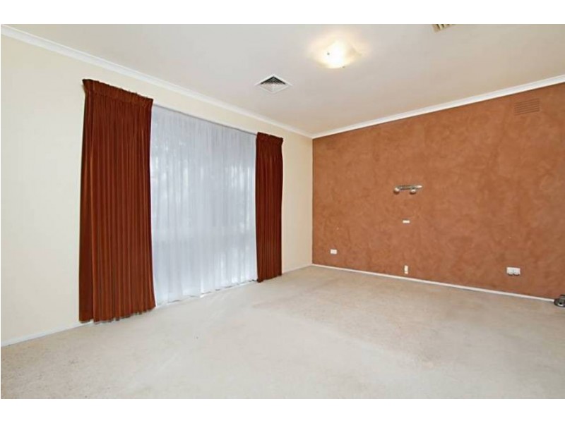 34 Albert Road, Sydenham VIC 3037