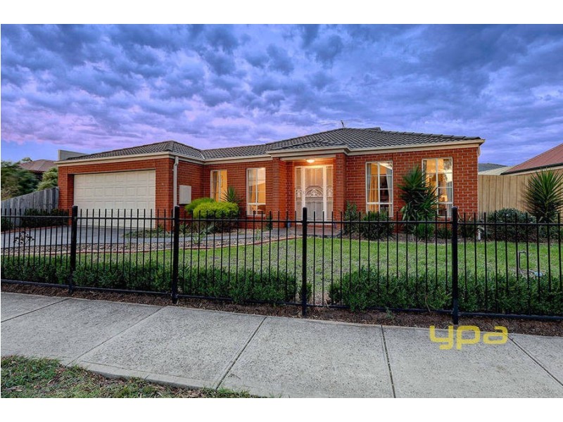 14 Thomson Way, Taylors Hill VIC 3037