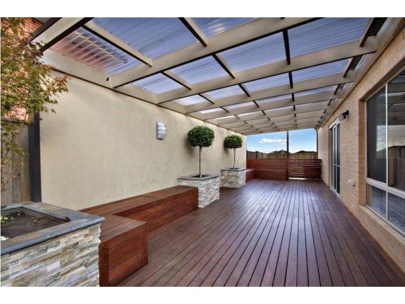 12 Cavenagh Terrace, Taylors Hill VIC 3037