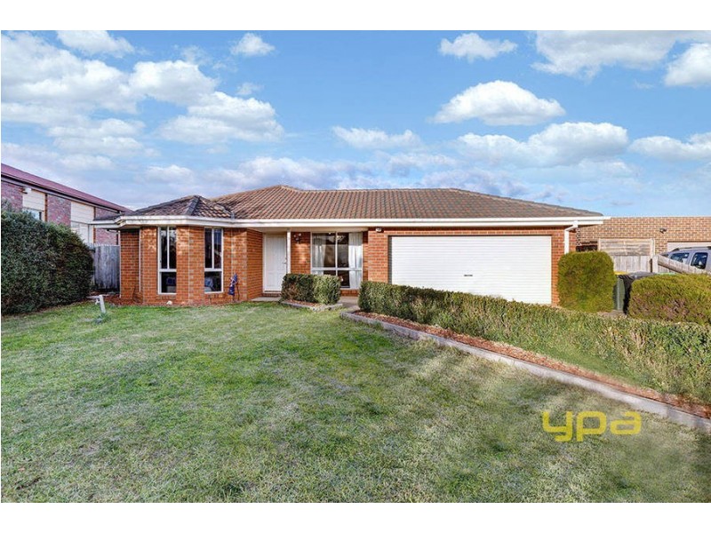 11 Perkins Close, Delahey VIC 3037