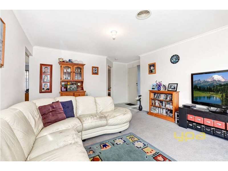 8 Brindalee Way, Hillside VIC 3037