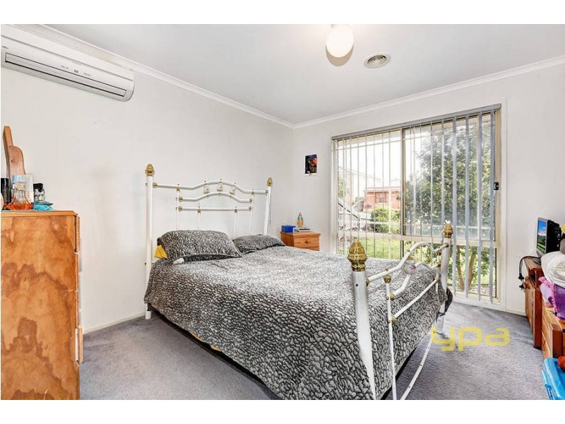 8 Brindalee Way, Hillside VIC 3037