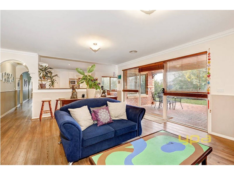 12 Callender Way, Hillside VIC 3037