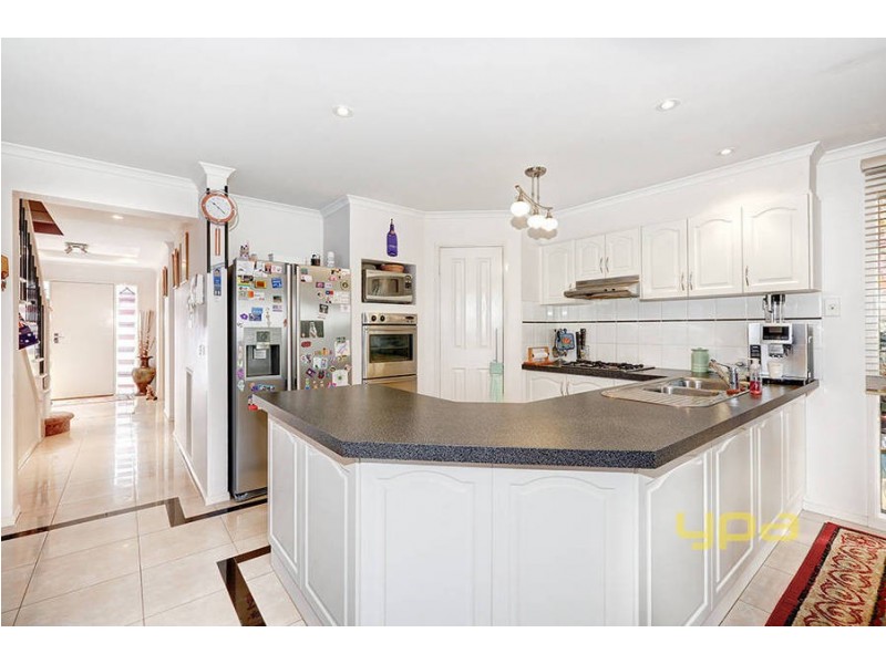 5 Colburn Court, Hillside VIC 3037