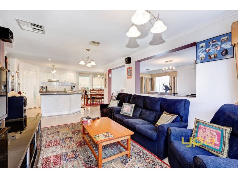 5 Colburn Court, Hillside VIC 3037