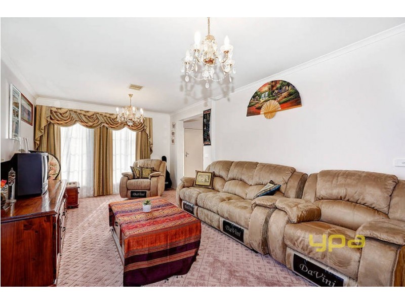 5 Colburn Court, Hillside VIC 3037