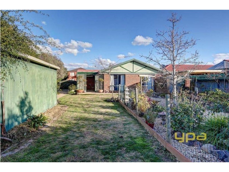 55 Manchester Drive, Sydenham VIC 3037