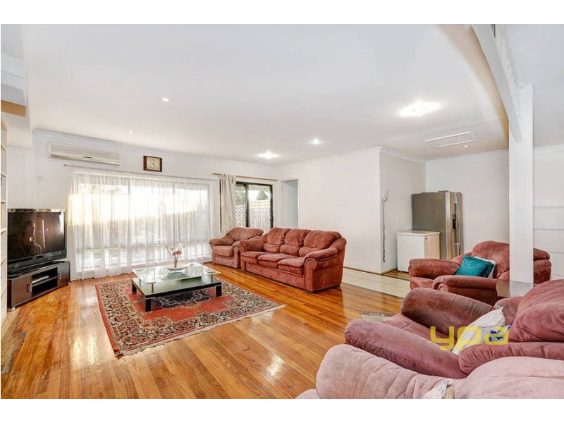 36 Proctor Crescent, Keilor Downs VIC 3038