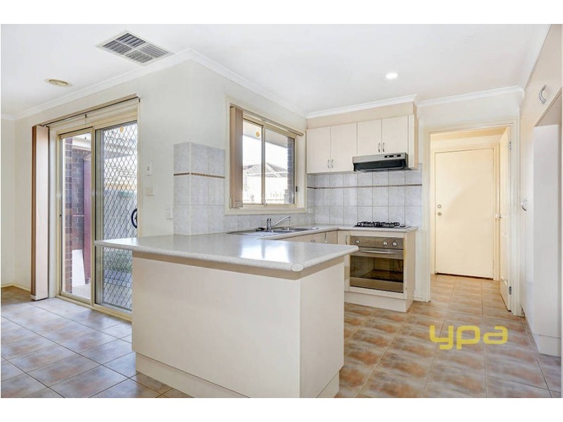 16/107-109 Pecks Road, Sydenham VIC 3037