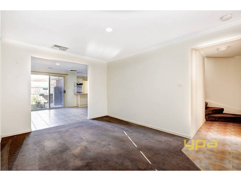 16/107-109 Pecks Road, Sydenham VIC 3037