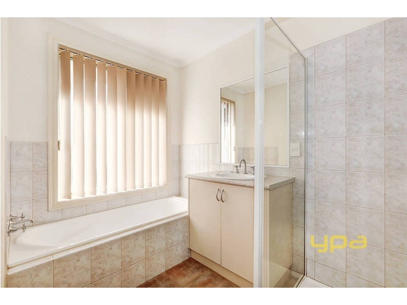 16/107-109 Pecks Road, Sydenham VIC 3037