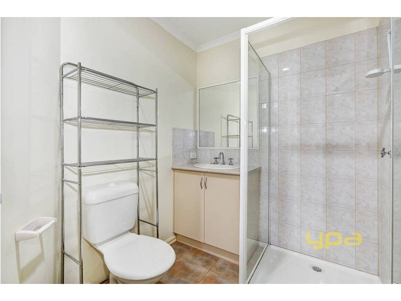 16/107-109 Pecks Road, Sydenham VIC 3037