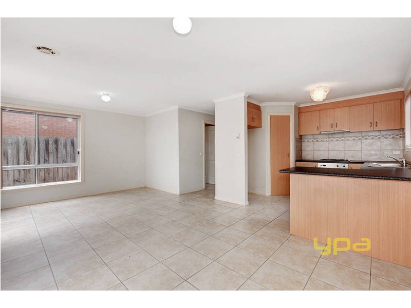 4/21 Patonga Drive, Delahey VIC 3037