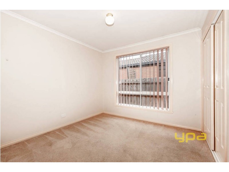 4/21 Patonga Drive, Delahey VIC 3037